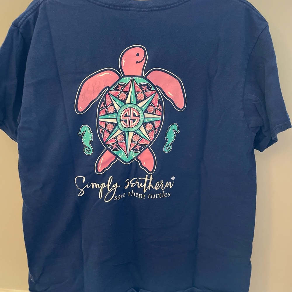 Simply southern navy blue turtle detail t shirt
